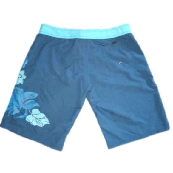 Hi Surf Activewear Shorts Sz. 9 - Picture 2 of 3